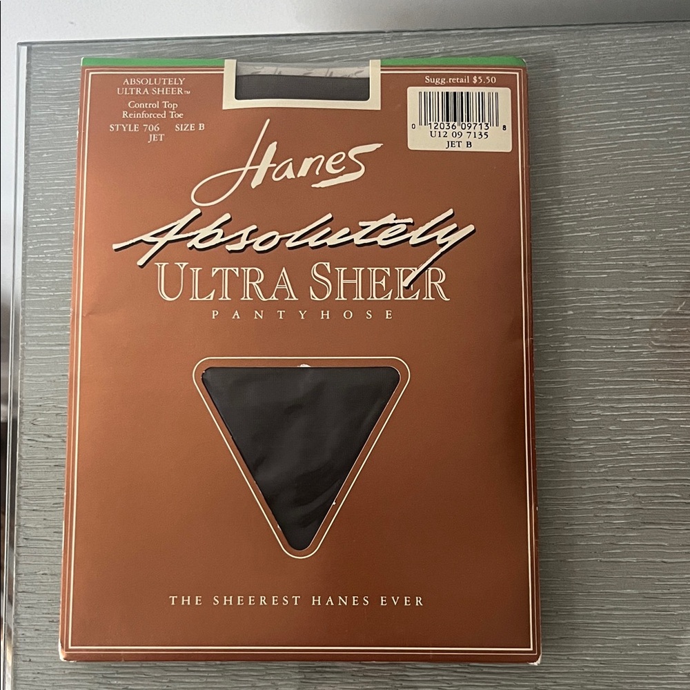 Vintage Hanes Absolutely Ultra Sheer Pantyhose in Black